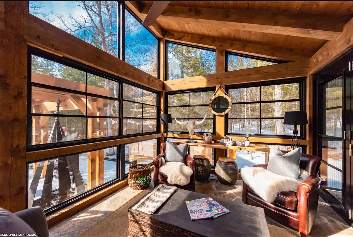 Sunroom in Kingsville, MD