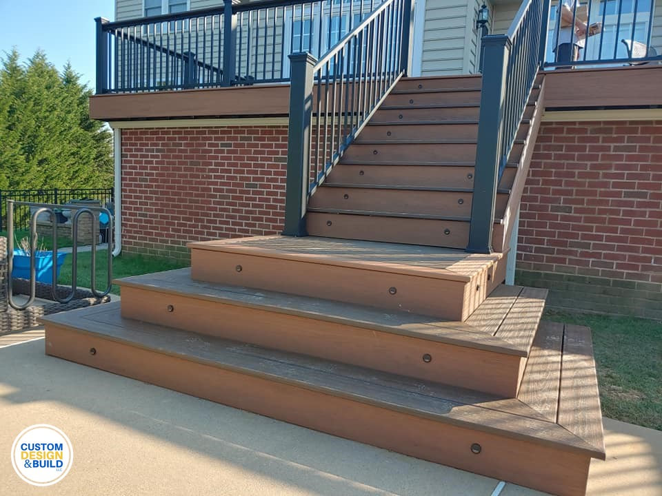 How to Choose Stair Design for Your Custom Deck